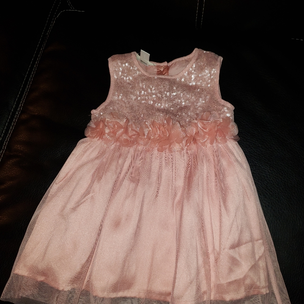 NWOT Spencer girl dress size 12 months